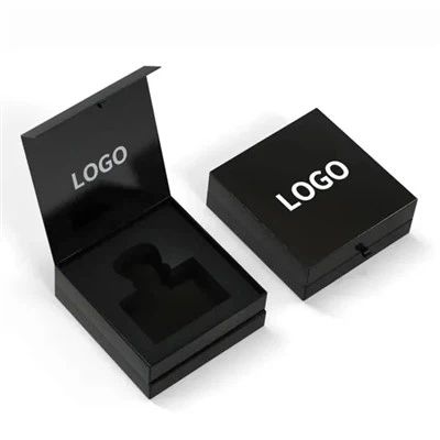 Brugerdefineret logo sort stiv pap gave kosmetisk parfume genanvendelig emballage magnetisk boks med eva